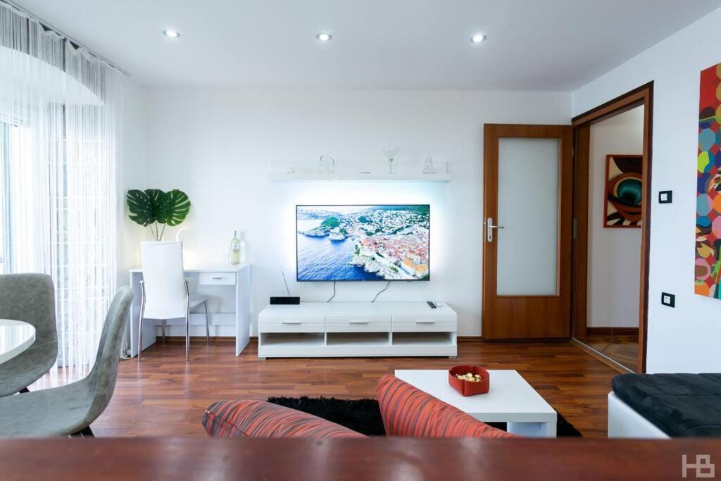 Apartment Glavanovo Beach Rijeka Buitenkant foto